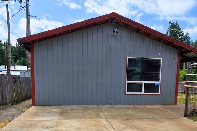 49626 High Prairie Loop, Oakridge, OR 97463 - view of side of home with a patio area