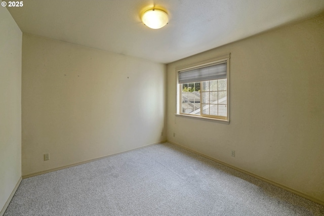 4001 12th St Cut Off SE Unit 18, Salem, OR 97302 - carpeted spare room featuring baseboards