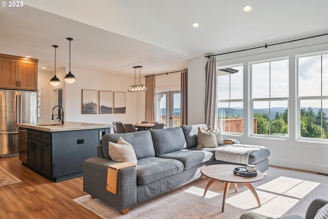 248 Curtis Dr, Longview, WA 98632 - living area featuring light wood-style floors and recessed lighting