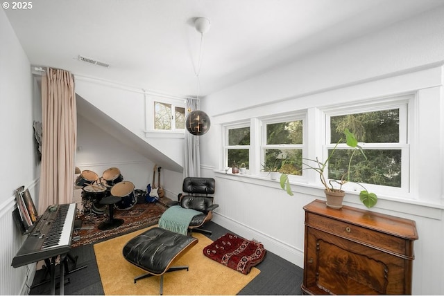4541 NE 36th Ave, Portland, OR 97211 - view of sitting room