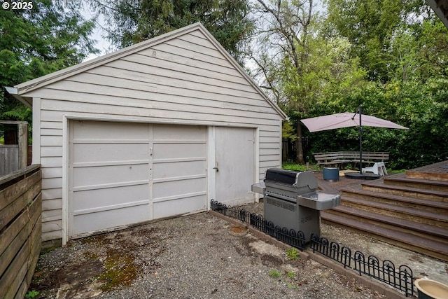 4541 NE 36th Ave, Portland, OR 97211 - detached garage with driveway