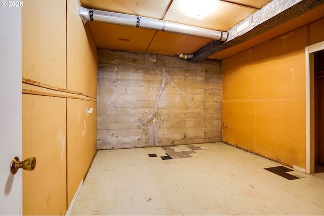 2210 Winter St SE, Salem, OR 97302 - unfinished below grade area featuring tile patterned floors