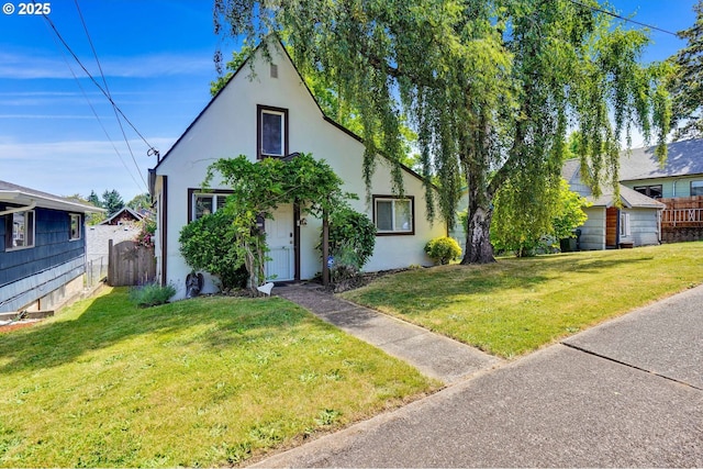 2210 Winter St SE, Salem, OR 97302 - tudor home with stucco siding