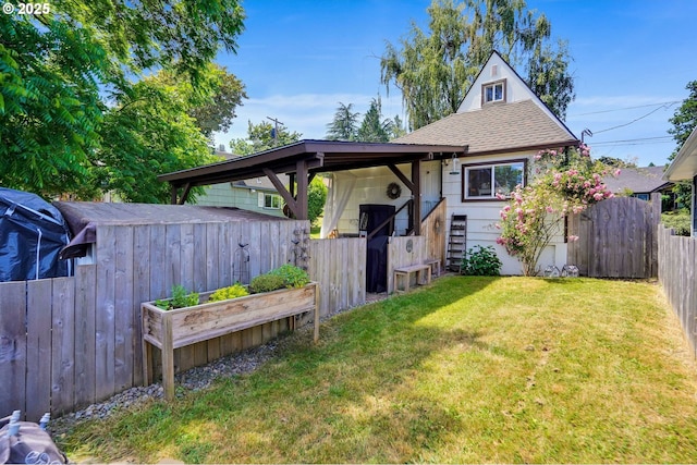 2210 Winter St SE, Salem, OR 97302 - view of fenced backyard