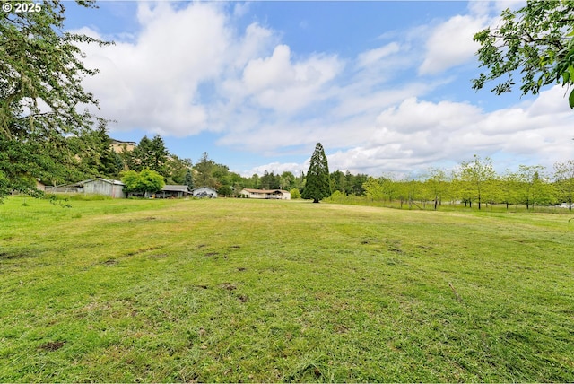 1223 Sable Dr, Roseburg, OR 97470 - view of green lawn featuring a view of rural / pastoral area