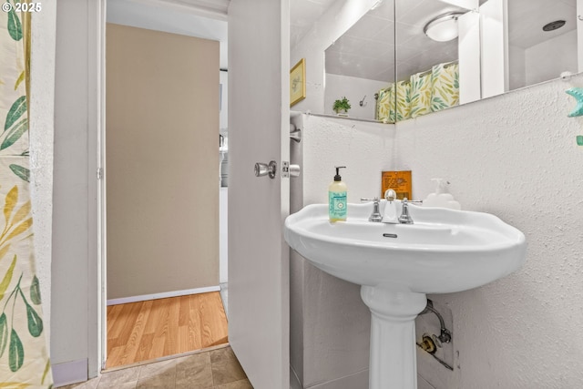 730 23rd St, Springfield, OR 97477 - view of bathroom