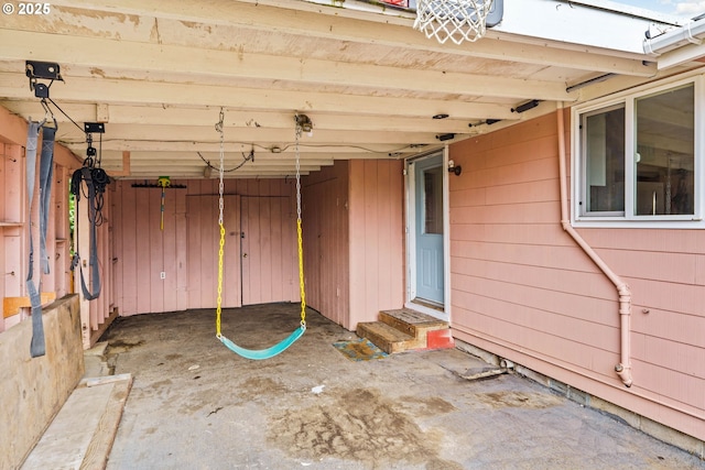 730 23rd St, Springfield, OR 97477 - view of patio with entry steps