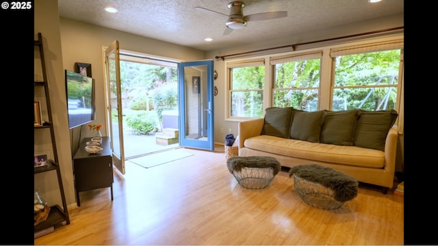 2280 NW 5th St, Gresham, OR 97030 - living area with a ceiling fan, a textured ceiling, baseboards, light wood finished floors, and recessed lighting