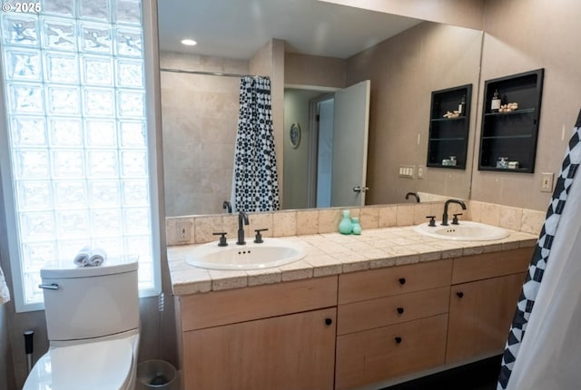 2280 NW 5th St, Gresham, OR 97030 - bathroom featuring double vanity, a sink, a shower with shower curtain, and toilet
