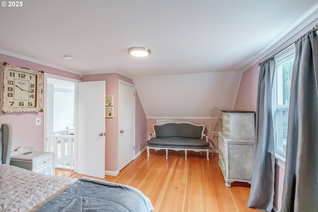1180 16th St NE, Salem, OR 97301 - bedroom featuring light wood-style floors and vaulted ceiling