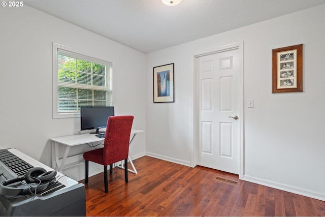 5239 Madrona St, Lake Oswego, OR 97035 - home office with wood finished floors and baseboards