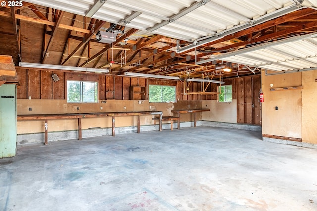 3111 Lindsey Dr, Longview, WA 98632 - garage with a garage door opener