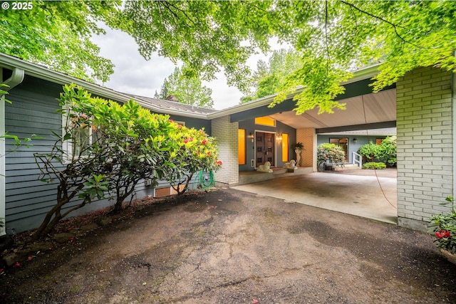 14000 NE 97th Ave, Vancouver, WA 98662 - porch with asphalt driveway and an attached carport