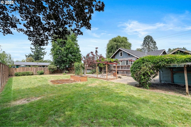 622 C St, Washougal, WA 98671 - fenced backyard with a vegetable garden
