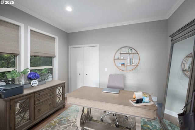 6600 NW Burgundy Dr, Corvallis, OR 97330 - home office featuring dark wood-type flooring, crown molding, and recessed lighting