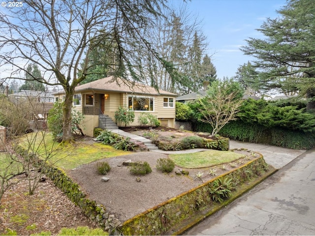 view of front of home with driveway