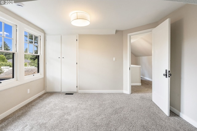 5932 NE 29th Ave, Portland, OR 97211 - spare room featuring light colored carpet and baseboards