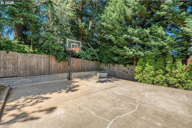 18169 SW Shady Meadow Ct, Beaverton, OR 97007 - view of patio featuring basketball court