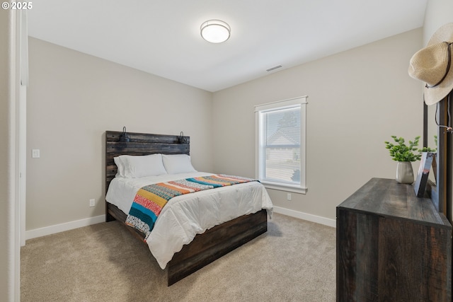 4080 Caddington Ln, Florence, OR 97439 - carpeted bedroom featuring baseboards