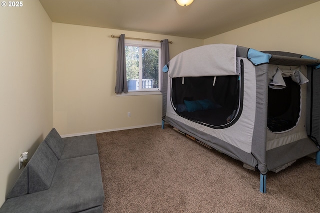 16050 Dick Rd, La Pine, OR 97739 - carpeted bedroom featuring baseboards