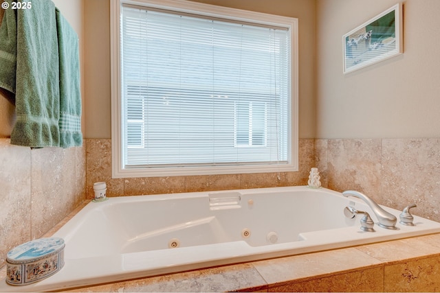 16710 NE 5th St, Vancouver, WA 98684 - full bathroom with healthy amount of natural light and a whirlpool tub
