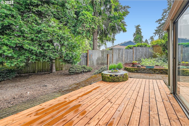 6650 SW Dale Ave, Beaverton, OR 97008 - deck featuring a fenced backyard