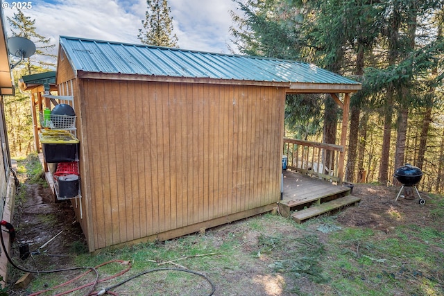 view of outdoor structure