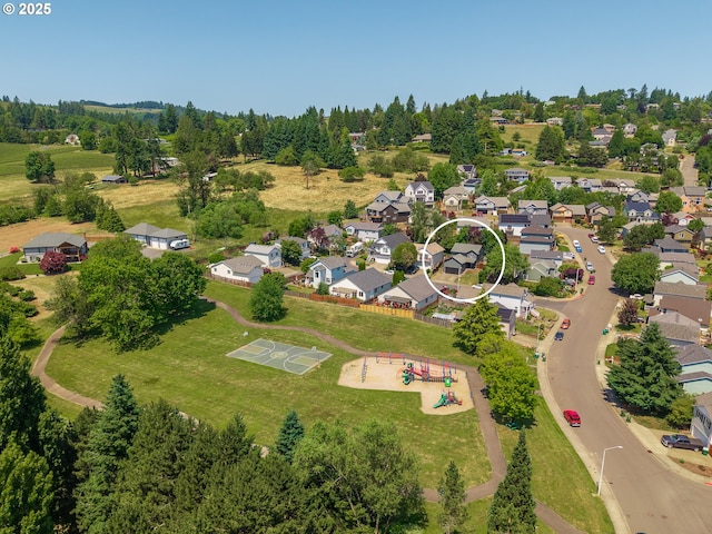 816 SW Chablis Ct, Dundee, OR 97115 - aerial view of residential area featuring a recreational park