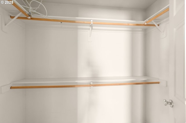 6073 SW 205th Ave, Beaverton, OR 97078 - view of walk in closet