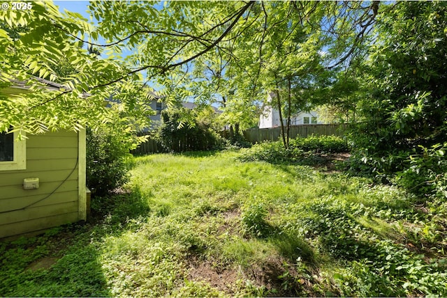 15016 NE Klickitat St, Portland, OR 97230 - view of yard
