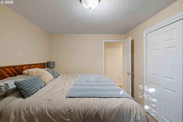 bedroom with a textured ceiling