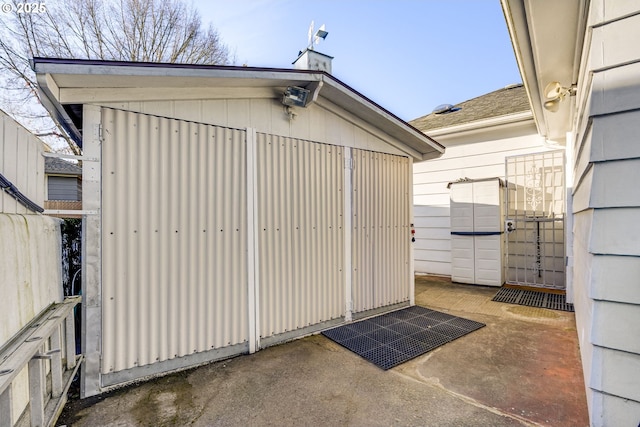 view of outbuilding