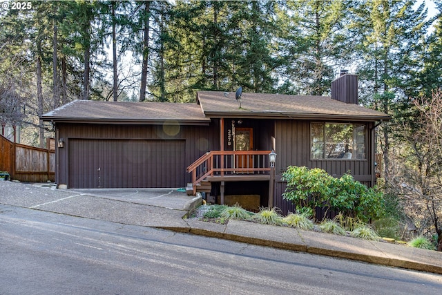 view of front facade with a garage