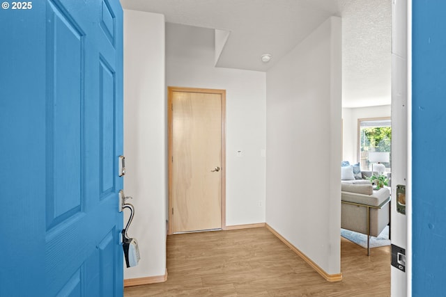 6309 NE 45th Ave, Portland, OR 97218 - entryway featuring light wood finished floors and baseboards
