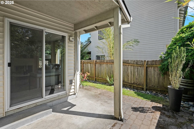 6309 NE 45th Ave, Portland, OR 97218 - view of patio / terrace