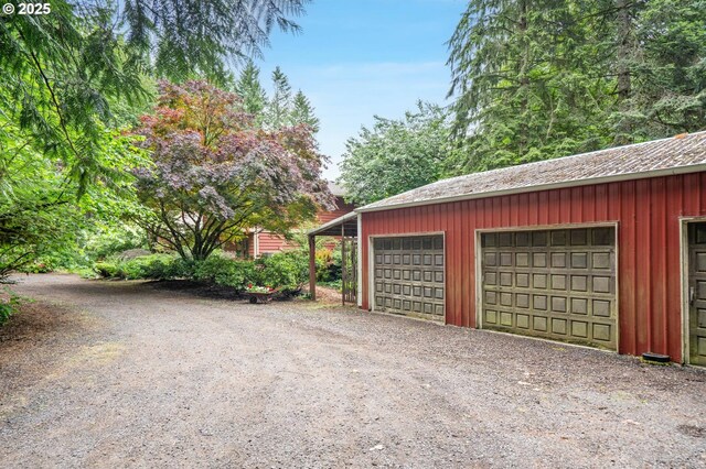 18020 SE 370th Ave, Sandy, OR 97055 - garage with driveway