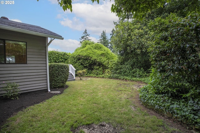 7733 NE Mason St, Portland, OR 97218 - view of green lawn