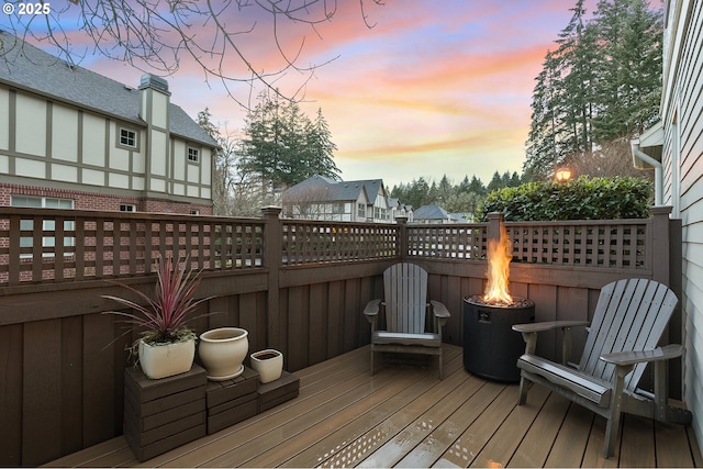 view of deck at dusk