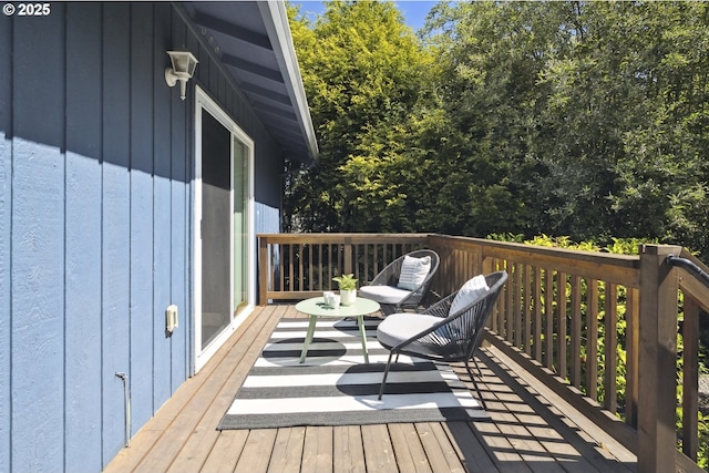 2136 SE Kelly Ave, Gresham, OR 97080 - view of wooden deck