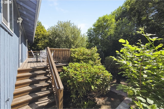 2136 SE Kelly Ave, Gresham, OR 97080 - view of yard with a deck