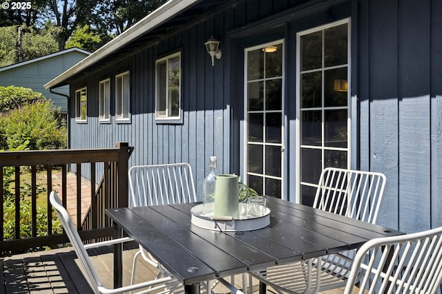 2136 SE Kelly Ave, Gresham, OR 97080 - wooden deck with outdoor dining area