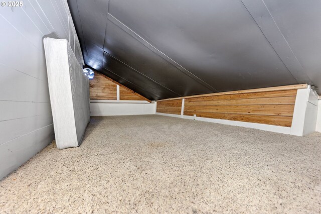 1112 S 6th St, Cottage Grove, OR 97424 - additional living space with lofted ceiling