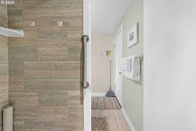1022 N Prom Unit 201, Seaside, OR 97138 - bathroom featuring baseboards