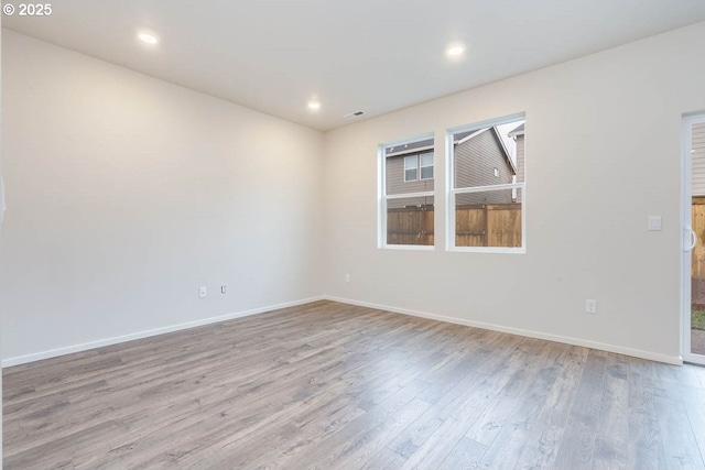2990 T St, Springfield, OR 97477 - unfurnished room featuring wood finished floors and recessed lighting