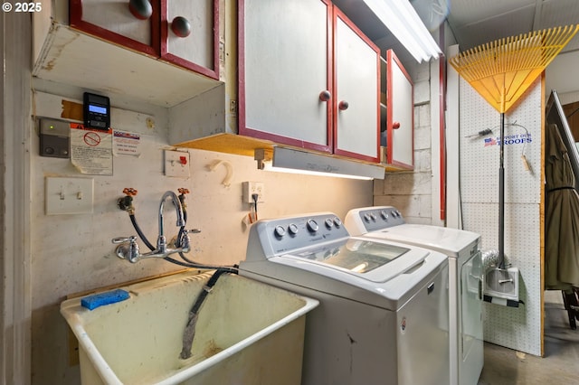 14511 NE Brazee Ct, Portland, OR 97230 - laundry room with cabinet space and independent washer and dryer