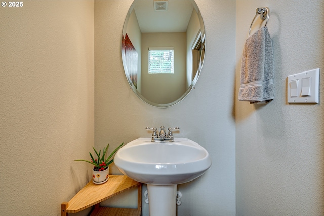 1551 S 14th Cir, Ridgefield, WA 98642 - bathroom with a sink