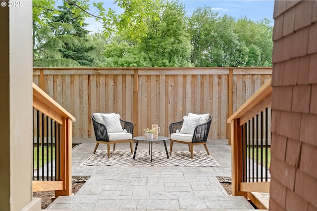 2340 SW Dolph Ct, Portland, OR 97219 - view of patio / terrace