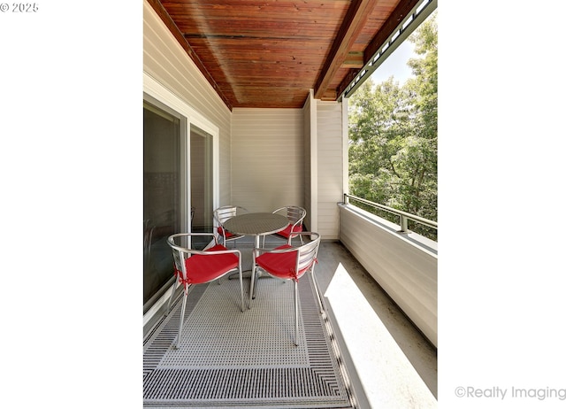 305 S Montgomery St Unit 404, Portland, OR 97201 - view of balcony