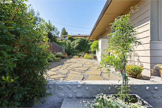 1900 E 10th St, The Dalles, OR 97058 - view of patio