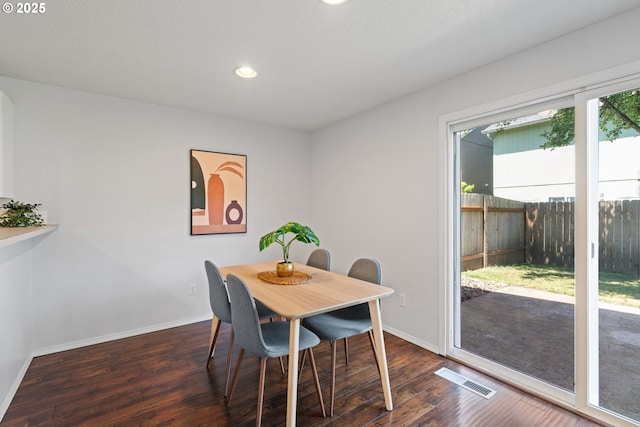 1608 NE 154th St, Vancouver, WA 98686 - dining area featuring wood finished floors, baseboards, and recessed lighting